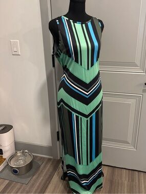 SHEIN Striped Chevron Maxi Dress in Mint, Black & Blue